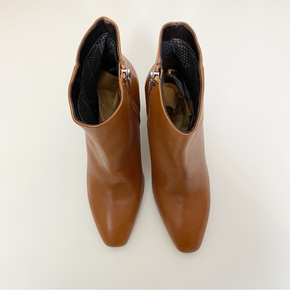 Aquatalia Florita Leather Ankle Boots - Picture 4 of 7